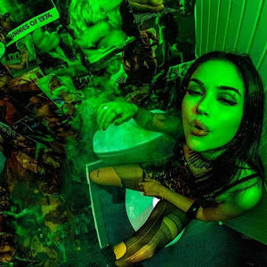 Meet your Posher, Lj